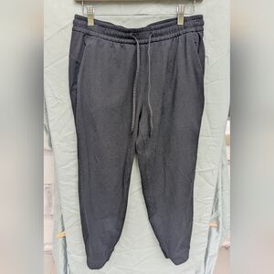 Black Lululemon Sweats Size Medium